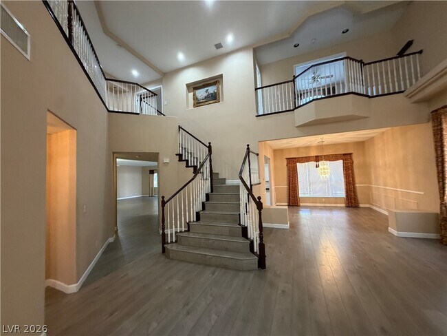 Photo - 2381 Goldfire Cir