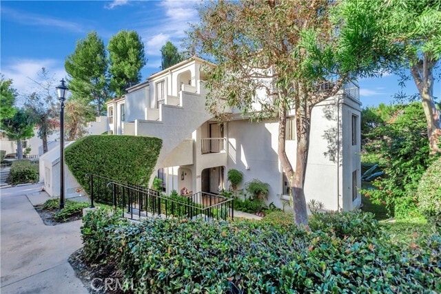 Building Photo - 27873 Esporlas