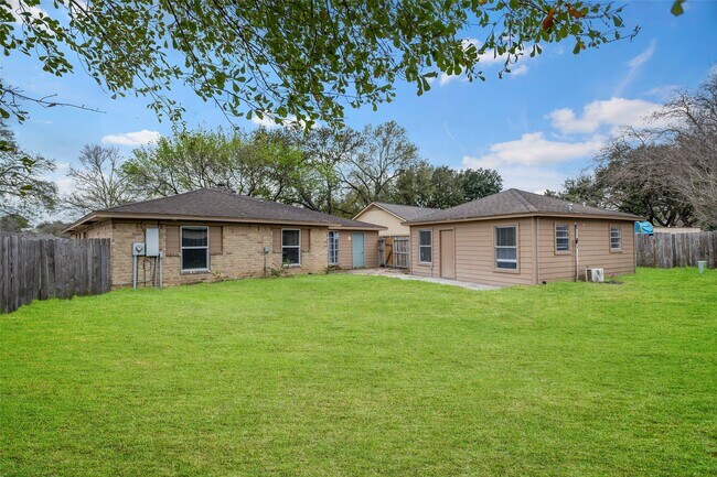 Photo - 22114 Merrymount Dr