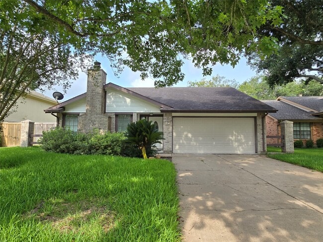 Building Photo - 3434 Streamside Ln