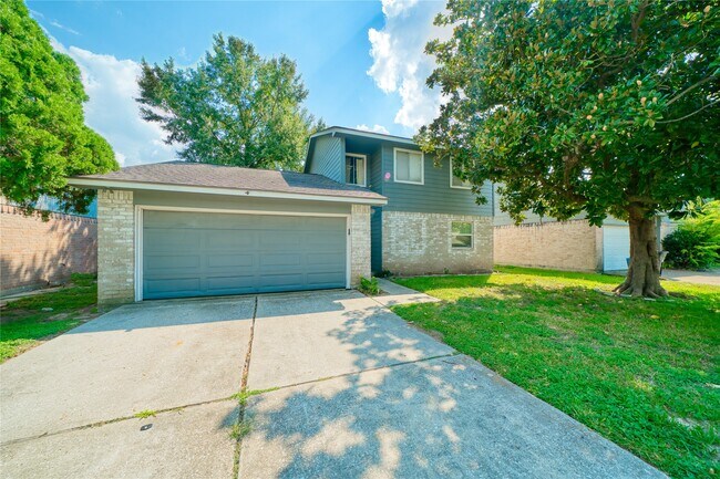 Photo - 10127 Fernstone Ln