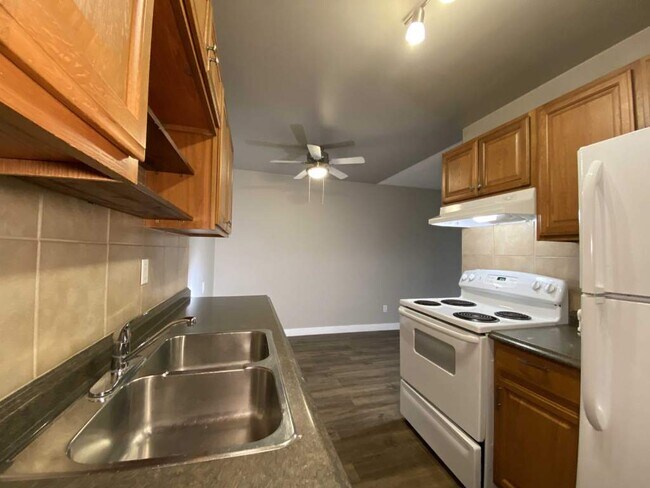 Photo - Palmont Place