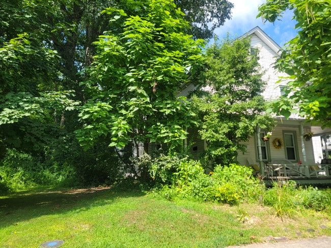 Photo - 131 Lee Ave Unit 131