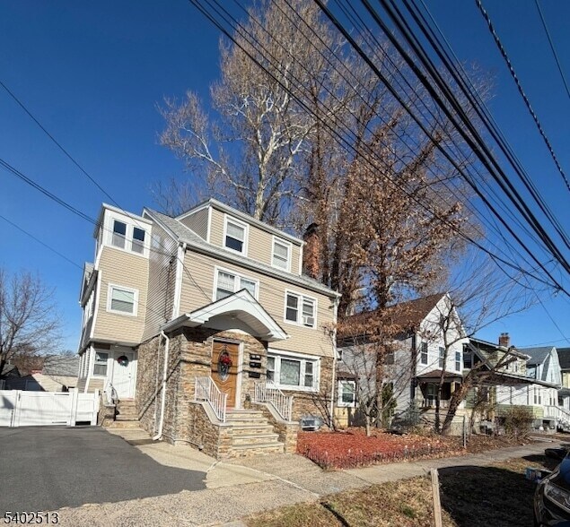 Photo - 255 Newark Ave Unit 3