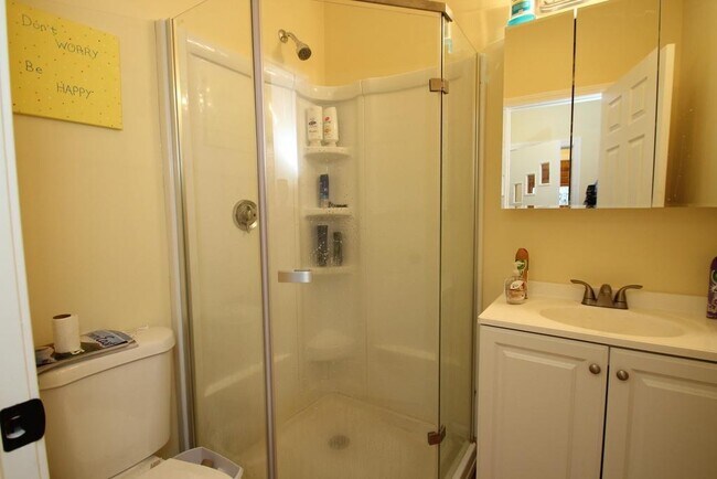 Photo - 19 Chandler St Unit 1