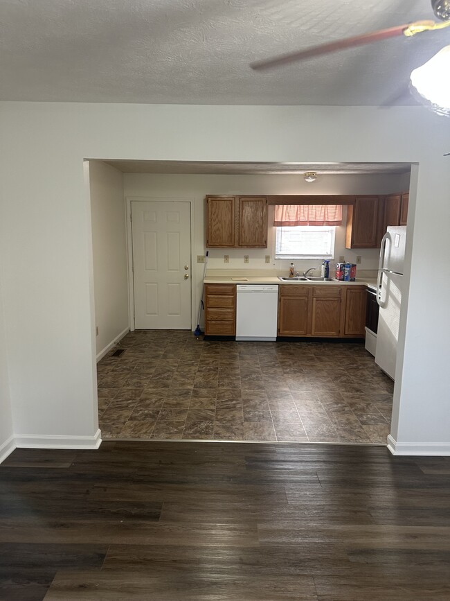 Photo - 3330 Pennsylvania Ave Townhome