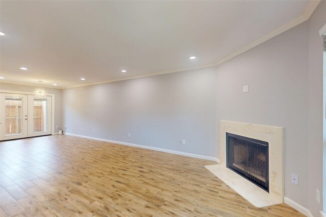Photo - 10615 Briar Forest Dr Unidad 702