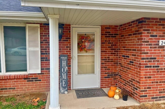 Photo - 2402 Garden Dr