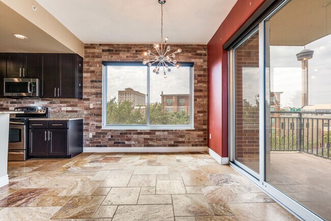 Photo - BEAUTIFUL 2-BEDROOM, 2-BATHROOM DOWNTOWN CONDO WITH GREAT AMENITIES