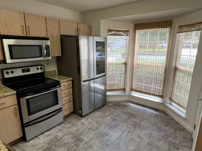 Photo - Updated 3 Bedroom, 2 Bath Ranch in NW Char...