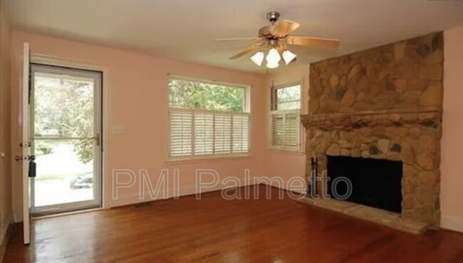 Photo - 1005 Wando St