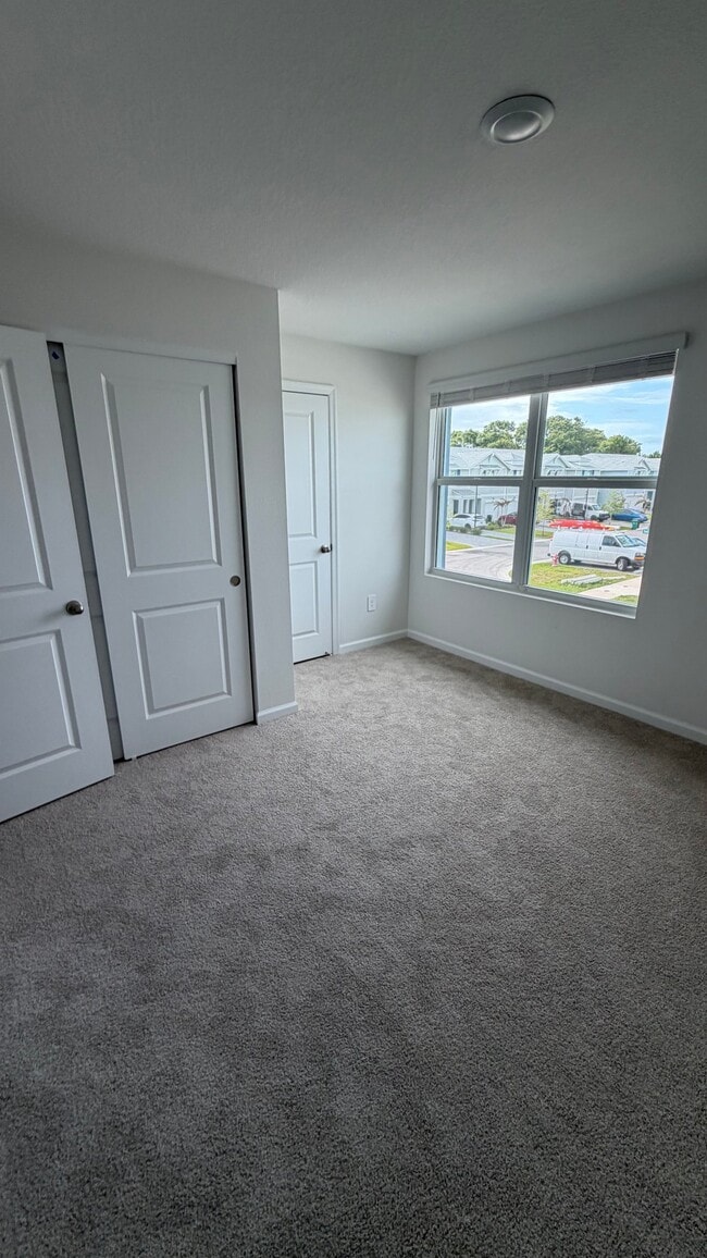 Photo - 540 Salisbury Cir