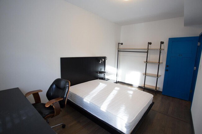 Photo - 5300 S. Drexel Avenue