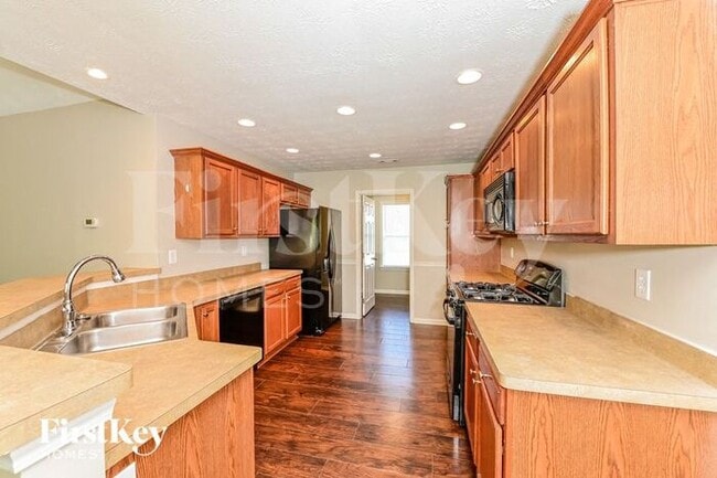 Photo - 207 Windpher Ridge