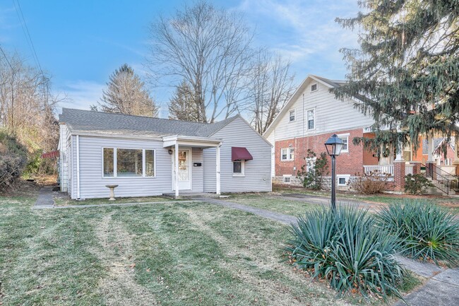 3 bedroom, 2 bath home in New Cumberland Boro - 3 bedroom, 2 bath home in New Cumberland Boro