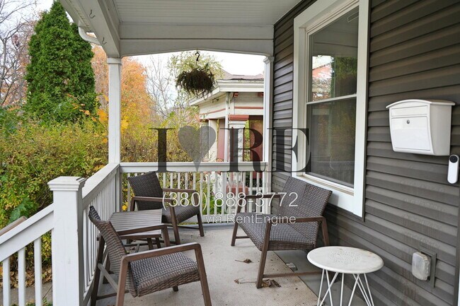 148 N Monroe Ave