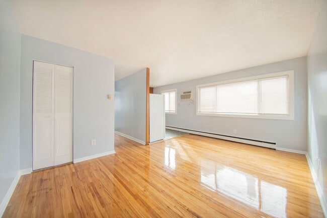 Photo - Terrace Manor