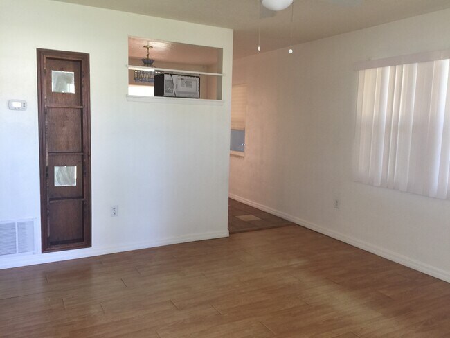 Photo - 3310 New England St Unit #A