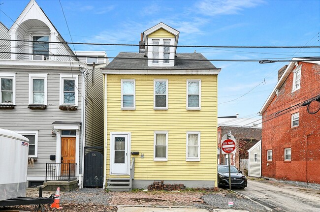 Building Photo - 54 S 19th St Unit 1