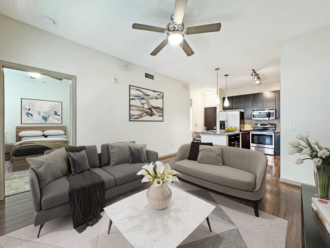 The Standard - City Place Montrose