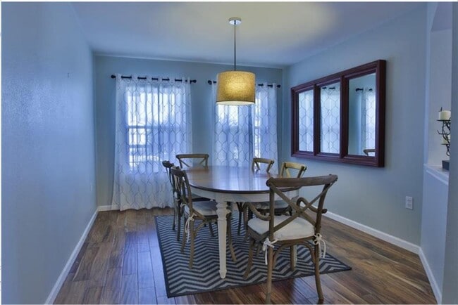 Photo - 7637 Cayenne Ln