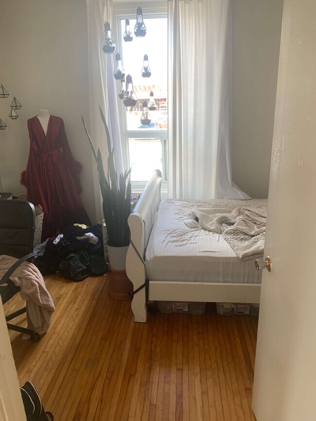 Photo - 301 Barrie St Unit 15