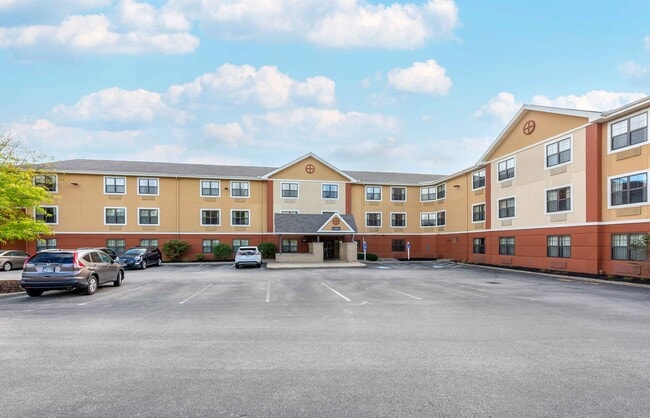 Building Photo - Furnished Studio-Akron - Copley - East Rental