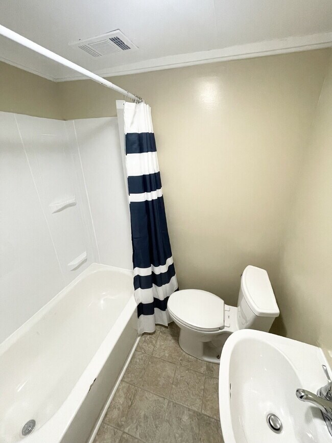 Photo - Warren Township 3BR Home!