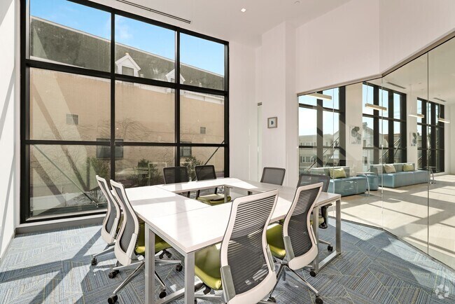Building Photo - 175 Avenue F Unit 1-1 Rental