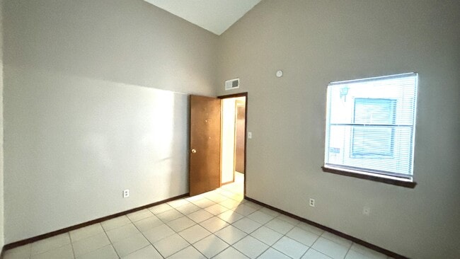 10960 Delafield Dr Unit 1
