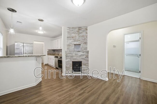 Photo - 1215 26th St