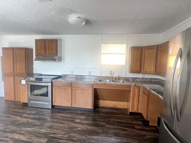 Building Photo - 1201 Schley St Rental