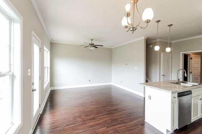 Building Photo - 4419 Castellon Way