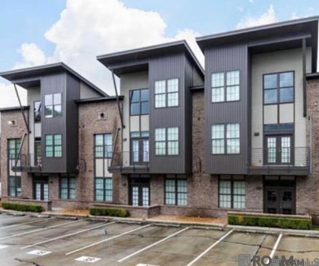 Photo - 333 E Boyd Dr Unit 17