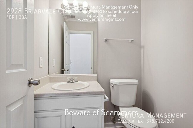 Photo - 2928 Briarvale Ct SE