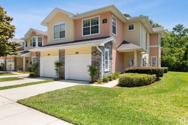 Building Photo - Fully Renovated 3BR/2.5BA Condo with Garag...