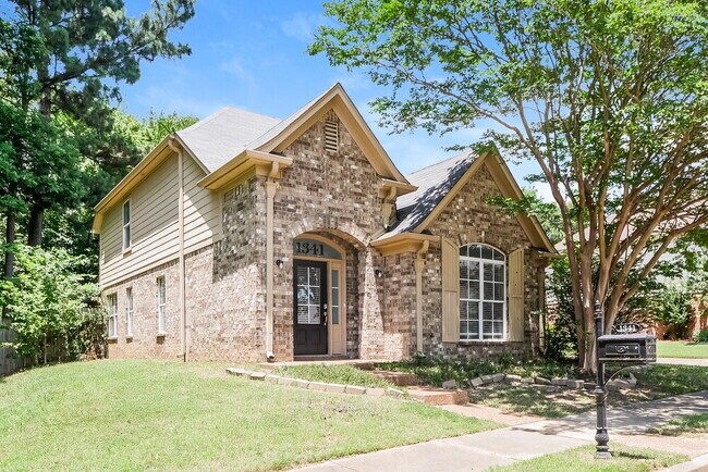 Photo - 1341 Broadstone Ln