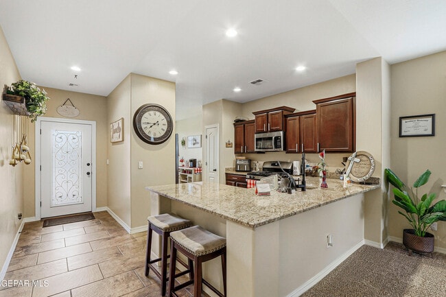 Photo - 13558 Lawkland St