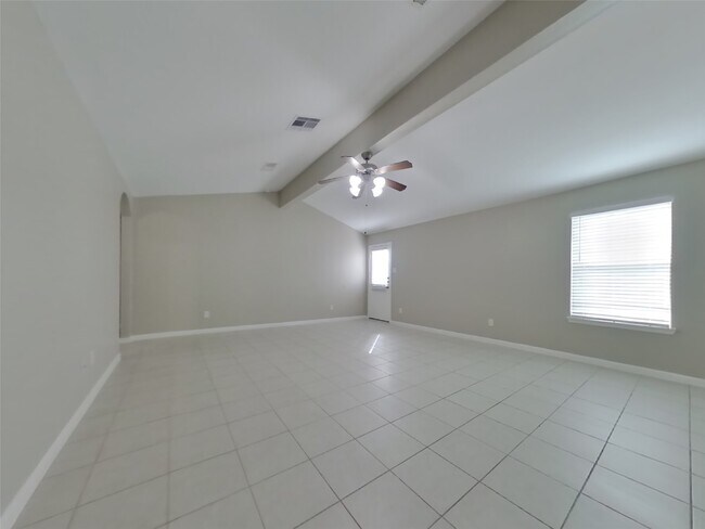 Photo - 424 Palomino Stand Dr