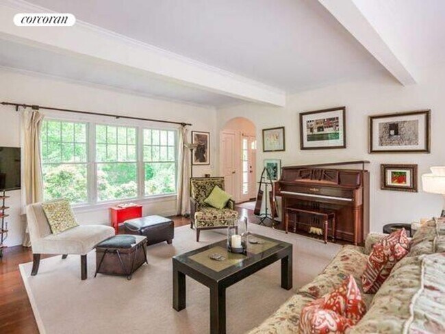 Photo - 12 Cedar Ave