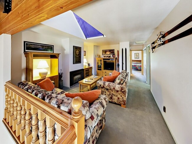 Photo - 8014 Sunnyoak Cir