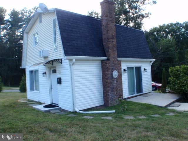 Building Photo - 2022 Brown Rd Unit A Rental