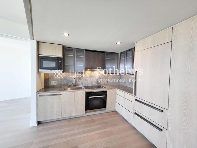 Photo - Koula #3303 | Honolulu, HI