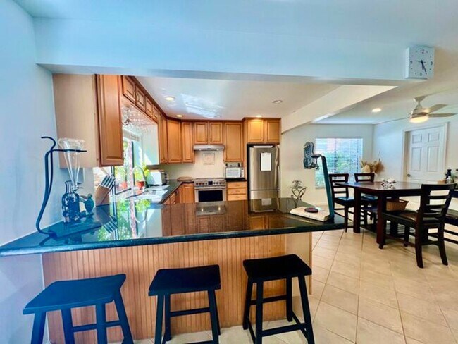 Photo - 5570 SW 9th Ct