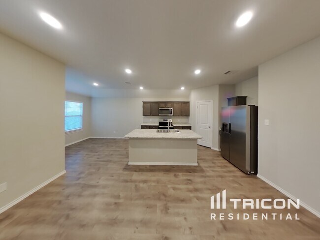 Photo - 1904 Tulipwood Dr