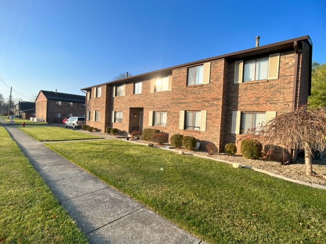 Center Street Apartments