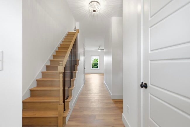 Photo - 155 Dedman St
