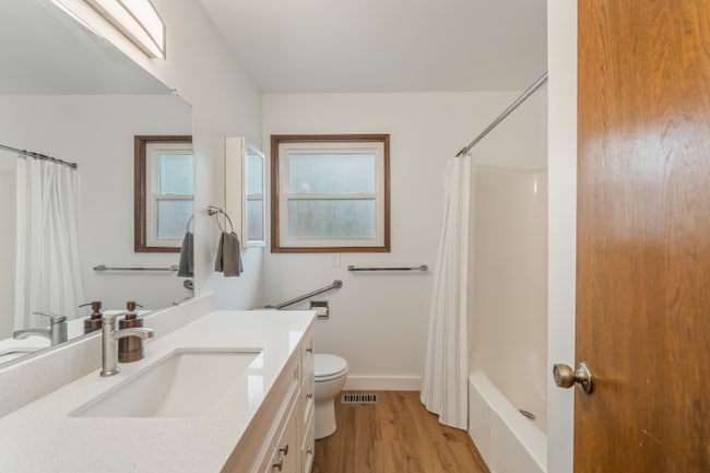 Photo - 13265 SW Barlow Rd