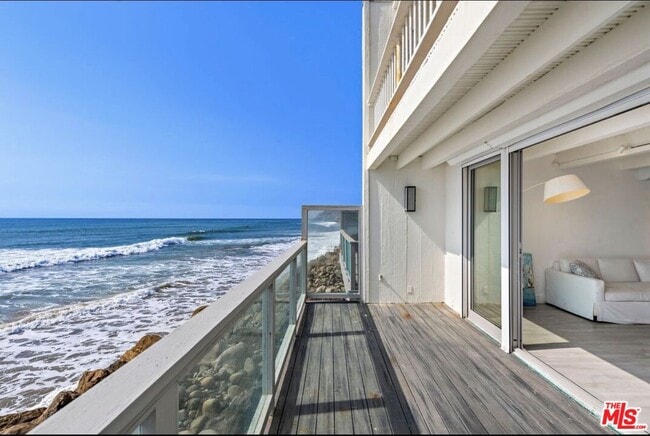 11770 Pacific Coast Hwy