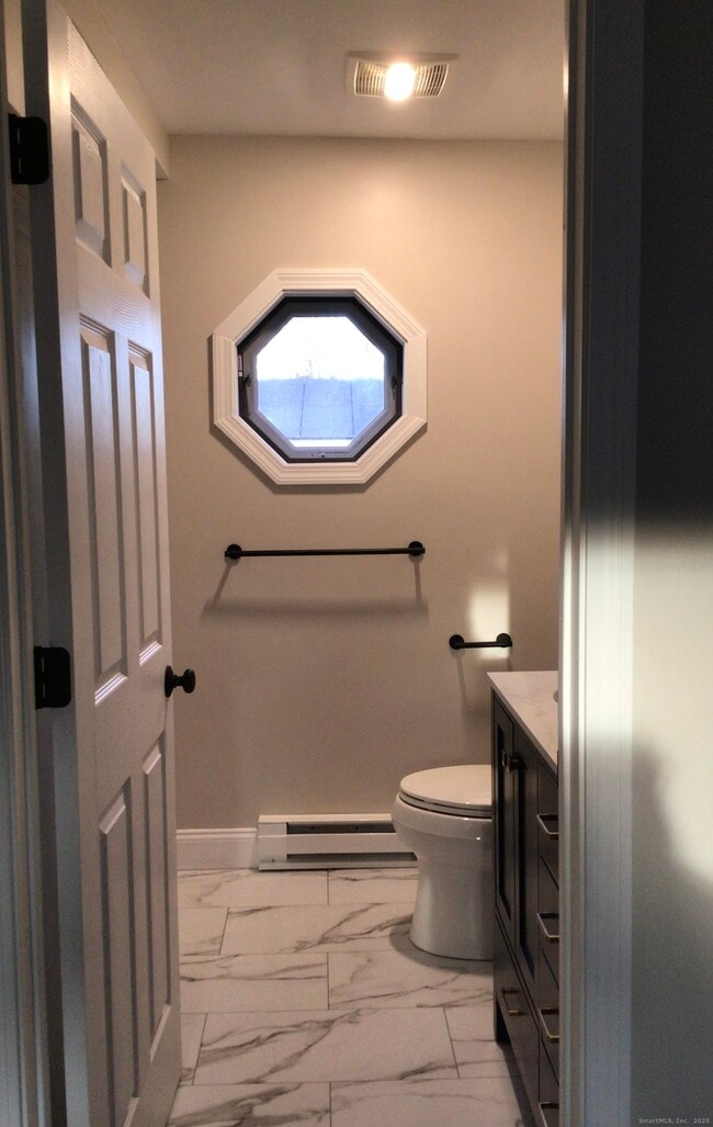 Photo - 30 Charles St